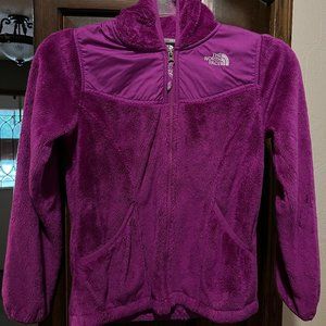 The North Face Magenta Fleece Jacket Size 14/16 Girl's Large